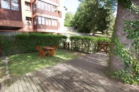 Apartamento Con Jardin - Montana Park Enveitg Exteriör bild